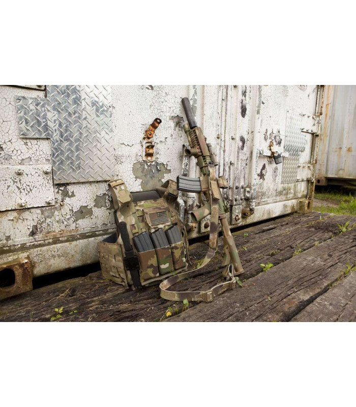 BLUE FORCE GEAR TEN-SPEED TRIPLE M4 MAG POUCH