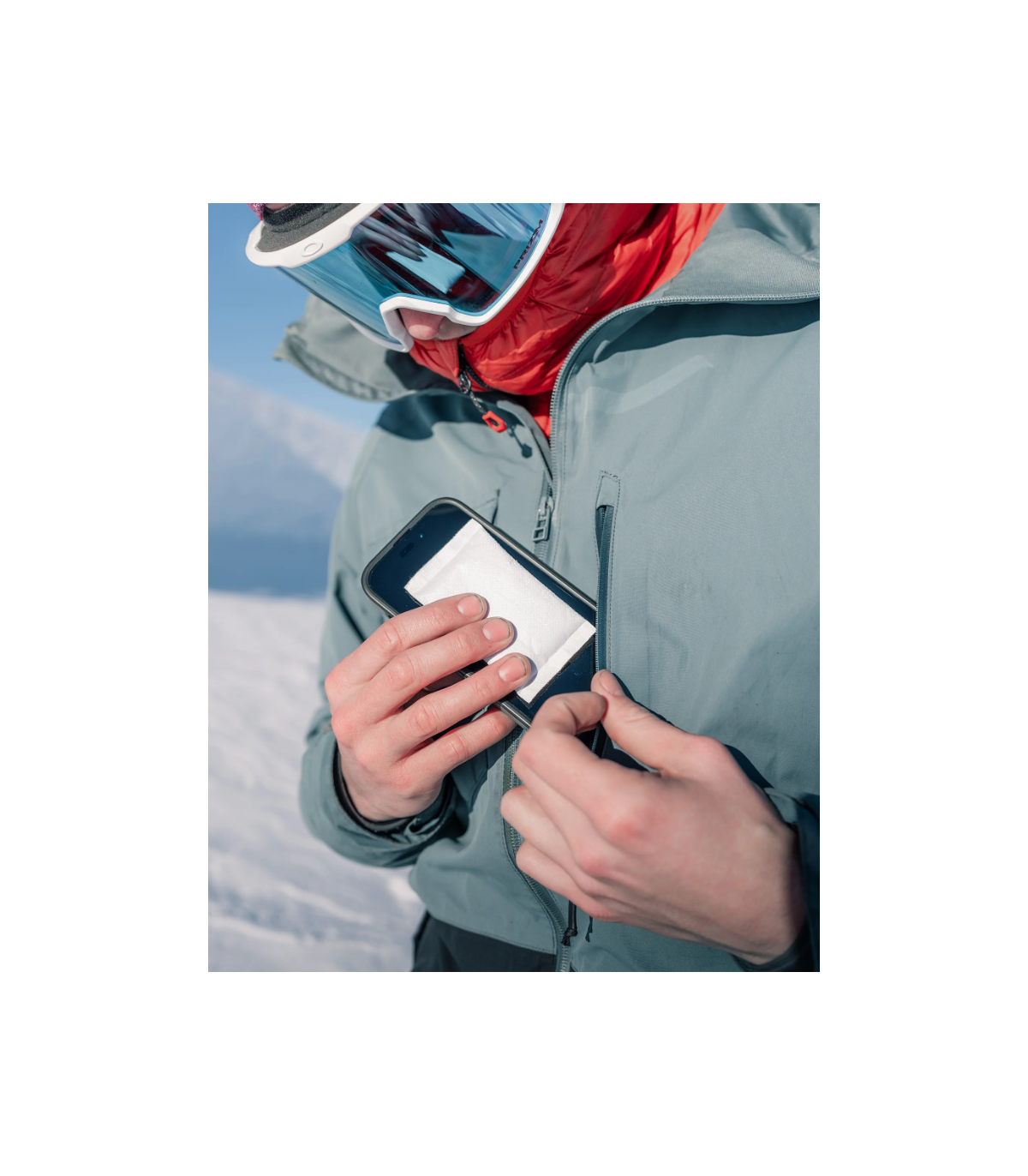 Coghlan’s Disposable Hand Warmers | Sabotage Oddal