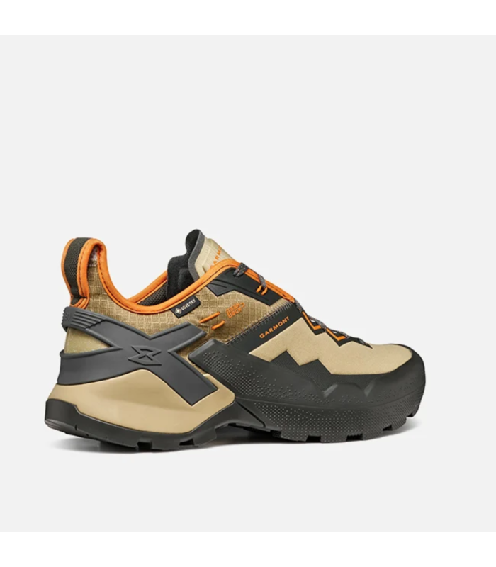 Garmont 9.81 Onyx MB GTX Waterproof Approach Shoes | Sabotage Oddal