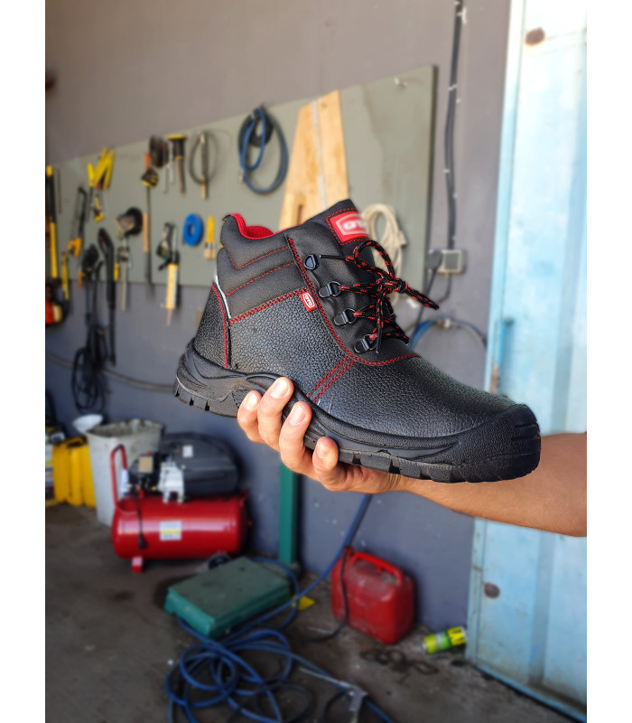 Μποτάκι δερμάτινο S3 αδιάβροχο μαύρο Νο.38 BSH102