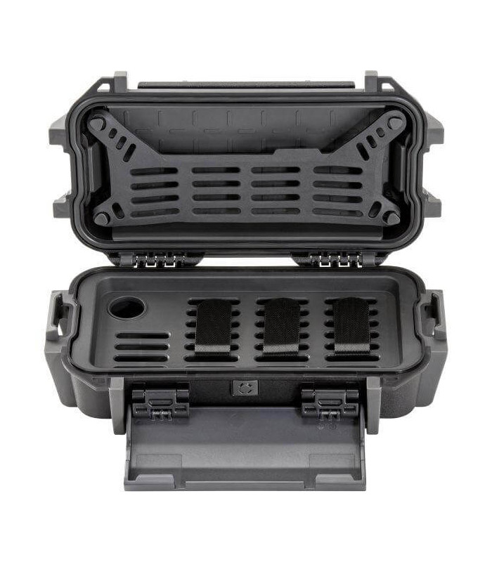 Peli™ Ruck Case R20