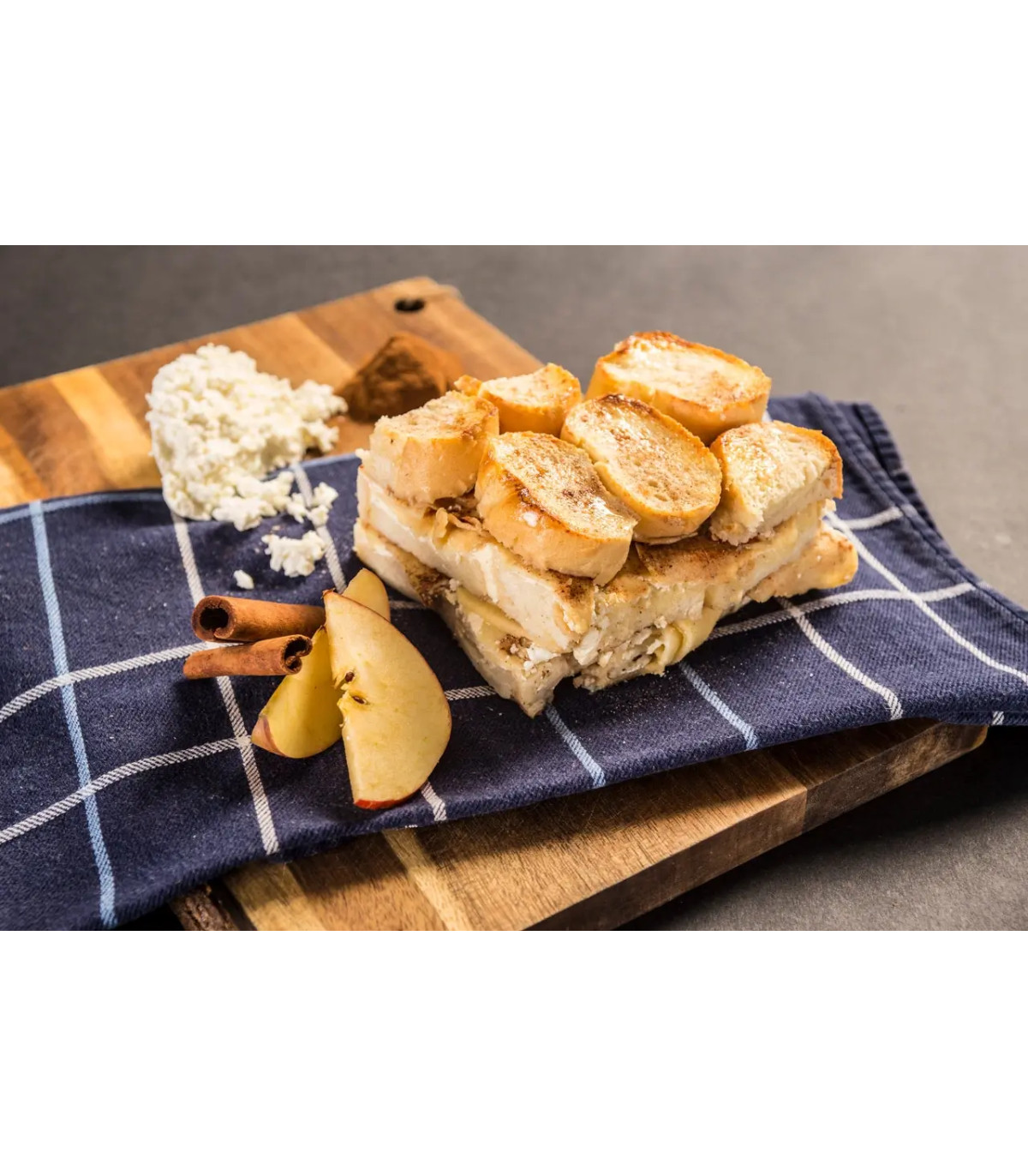 Pro Ration Bread Pudding With Apples And Cinnamon MRE Λήξη σε 15 Ετη