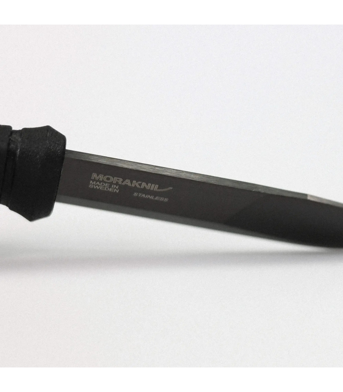 Morakniv 2000 Black Edition 14C28N